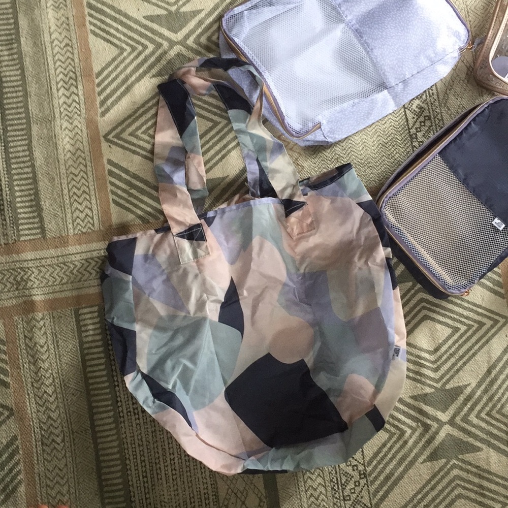 Tavel bags - Picture 3 of 3